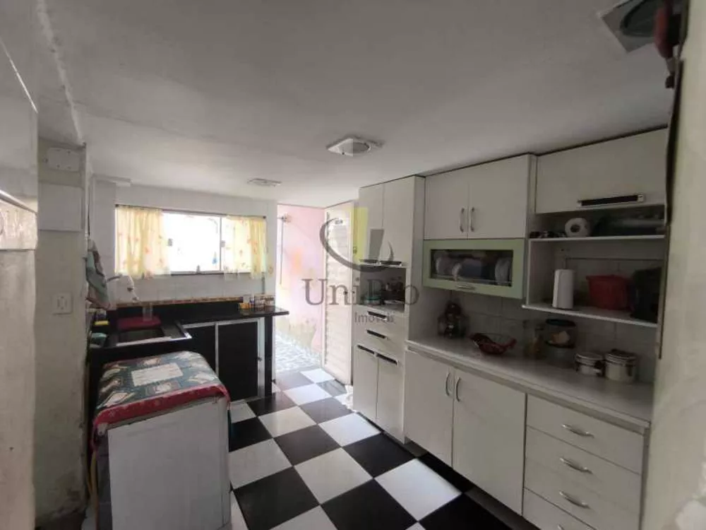 Casa, 3 quartos, 240 m² - Foto 25