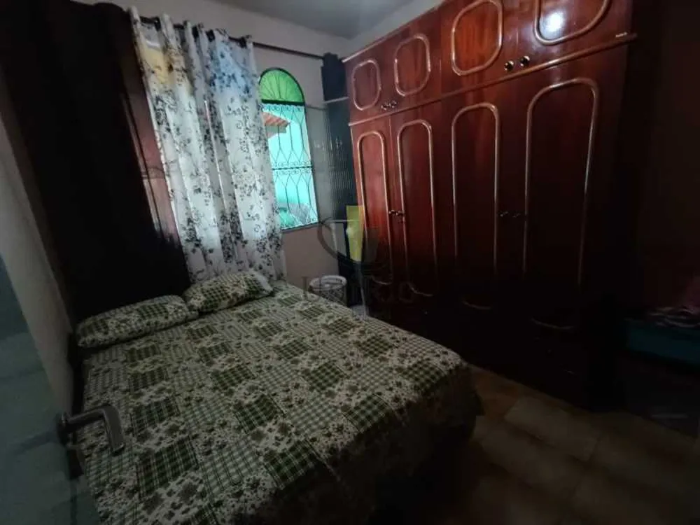 Casa, 4 quartos, 250 m² - Foto 8
