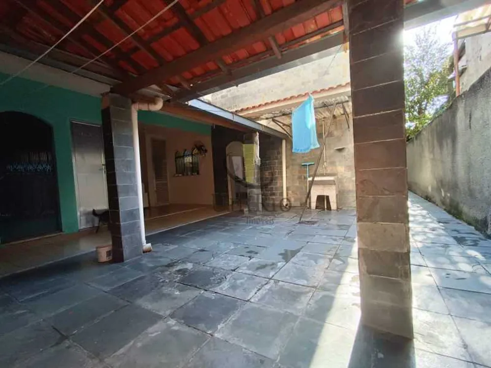 Casa, 4 quartos, 250 m² - Foto 17
