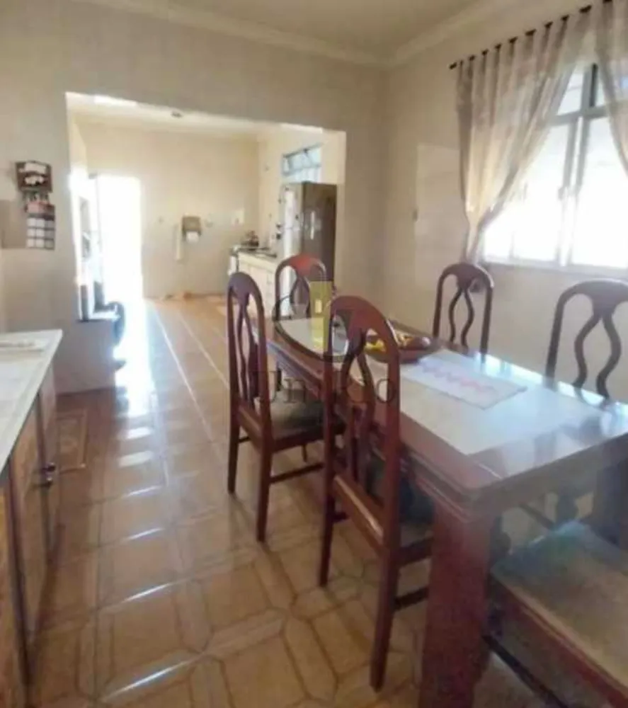 Casa, 3 quartos, 266 m² - Foto 11