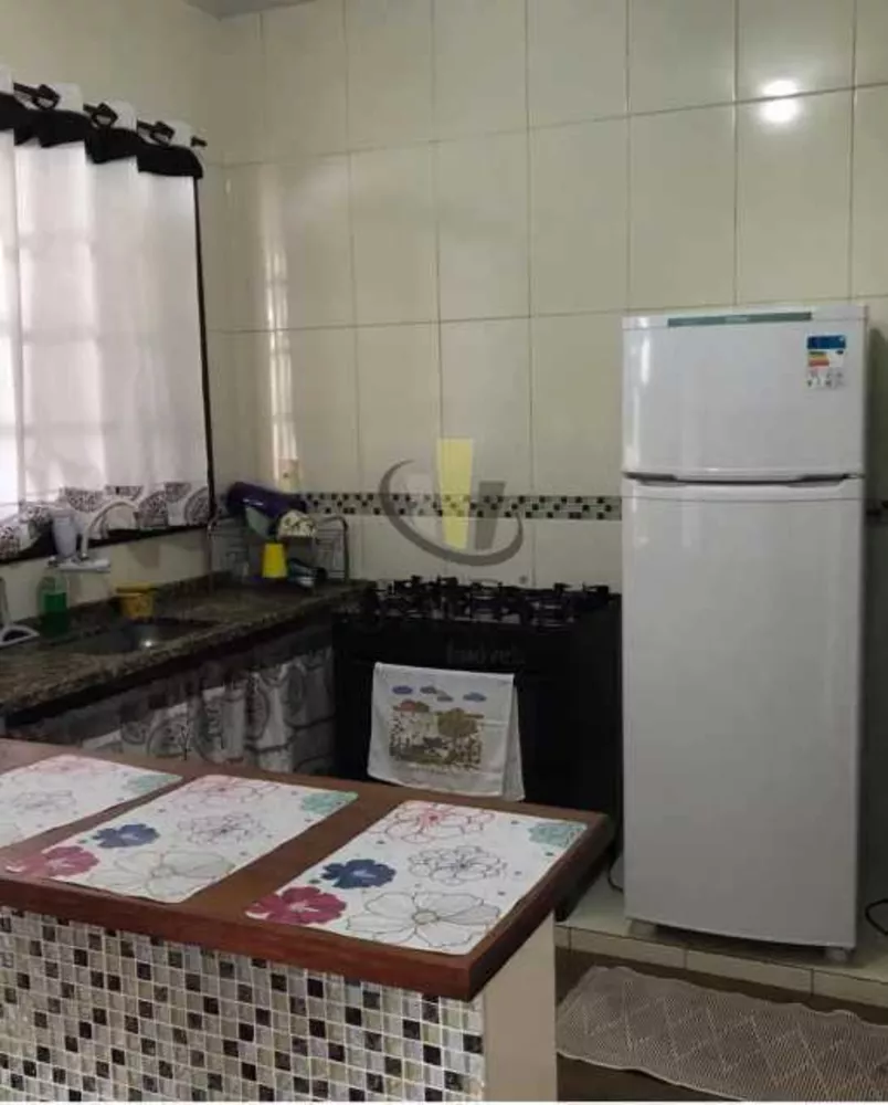 Casa, 3 quartos, 250 m² - Foto 11