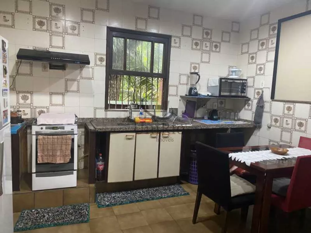 Casa, 5 quartos, 338 m² - Foto 19