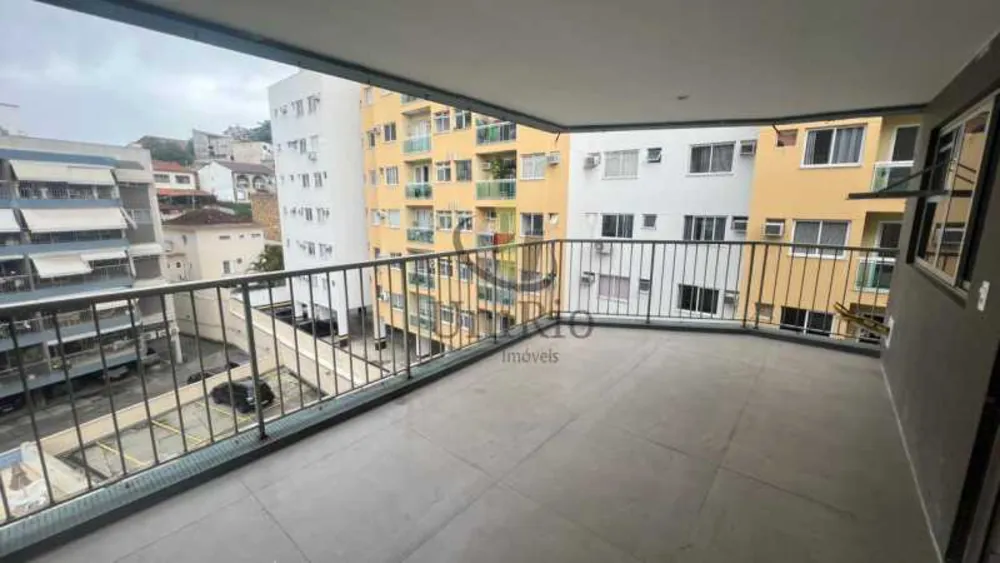 Apartamento, 3 quartos, 105 m² - Foto 2