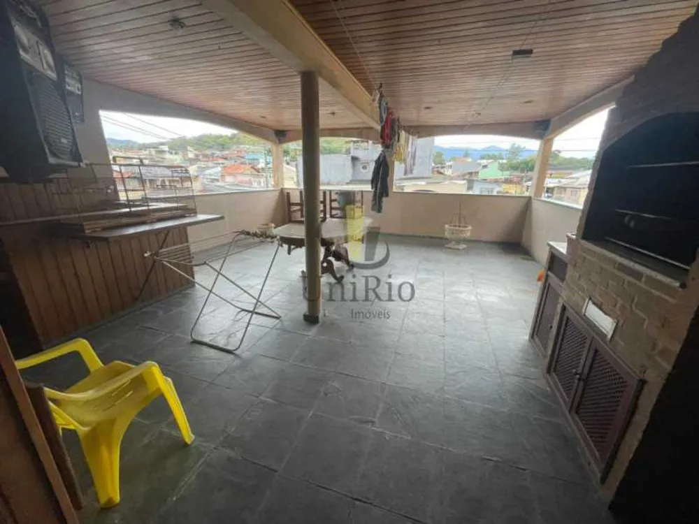 Casa, 4 quartos, 396 m² - Foto 1