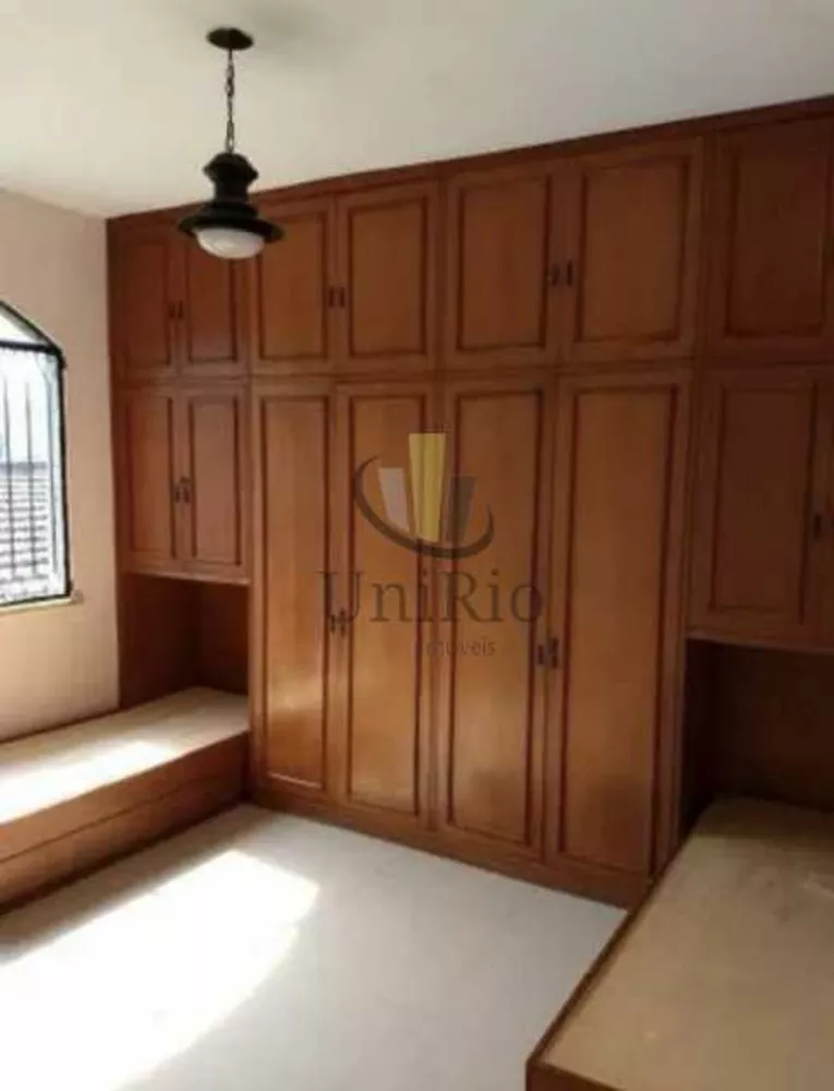 Casa, 3 quartos, 200 m² - Foto 1