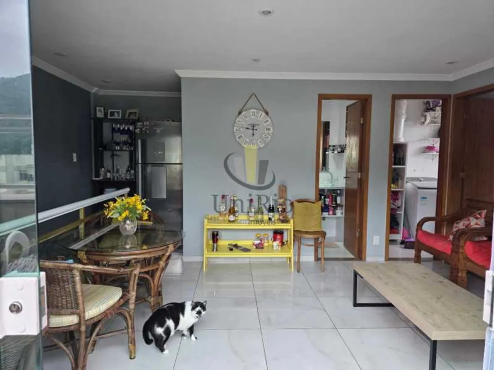 Cobertura, 3 quartos, 130 m² - Foto 2