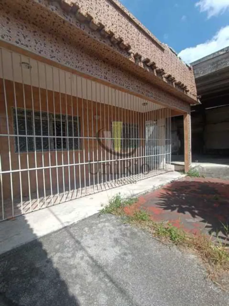 Casa, 3 quartos, 400 m² - Foto 2