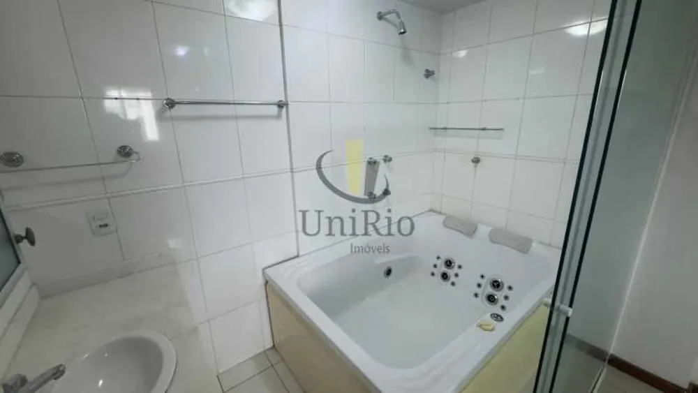 Cobertura, 3 quartos, 208 m² - Foto 10