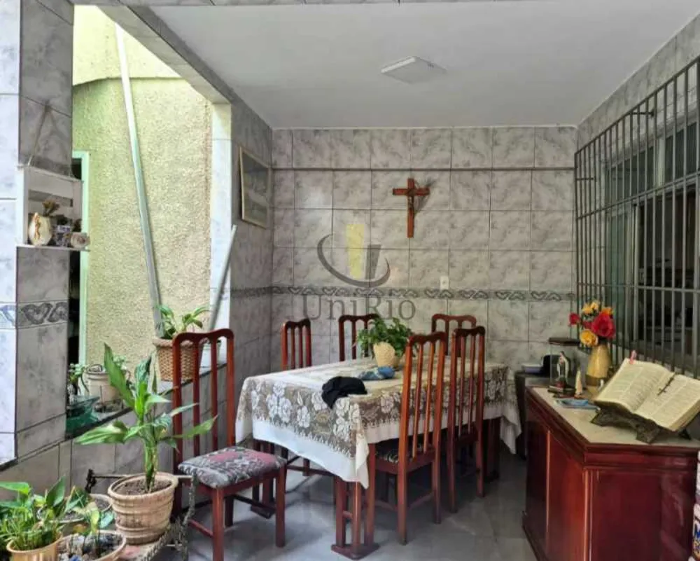 Casa, 4 quartos, 274 m² - Foto 1
