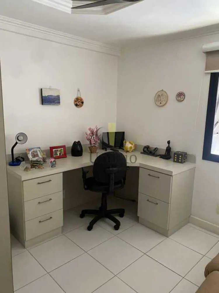 Cobertura, 3 quartos, 218 m² - Foto 11