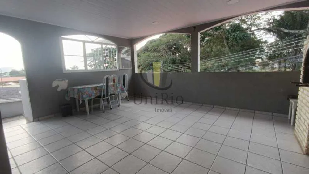 Casa, 5 quartos, 250 m² - Foto 13