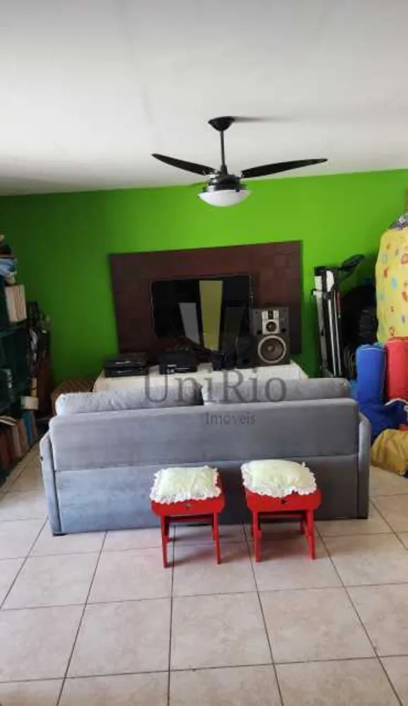 Cobertura, 3 quartos, 181 m² - Foto 2