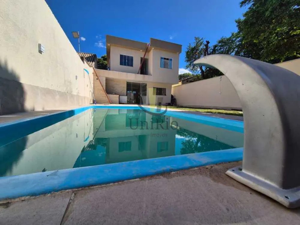 Casa, 3 quartos, 200 m² - Foto 1