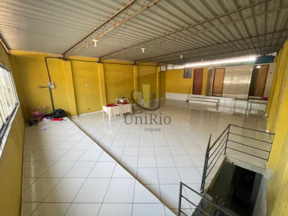 Depósito-Galpão, 240 m² - Foto 1