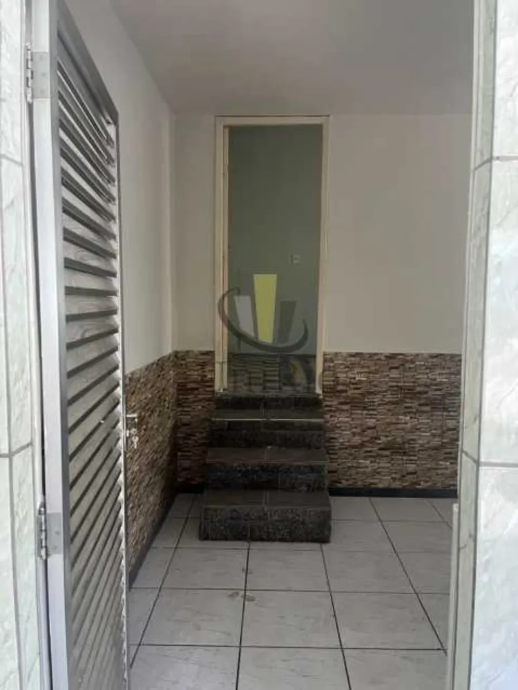 Casa, 2 quartos, 200 m² - Foto 2