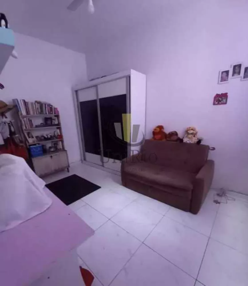 Casa, 4 quartos, 225 m² - Foto 1