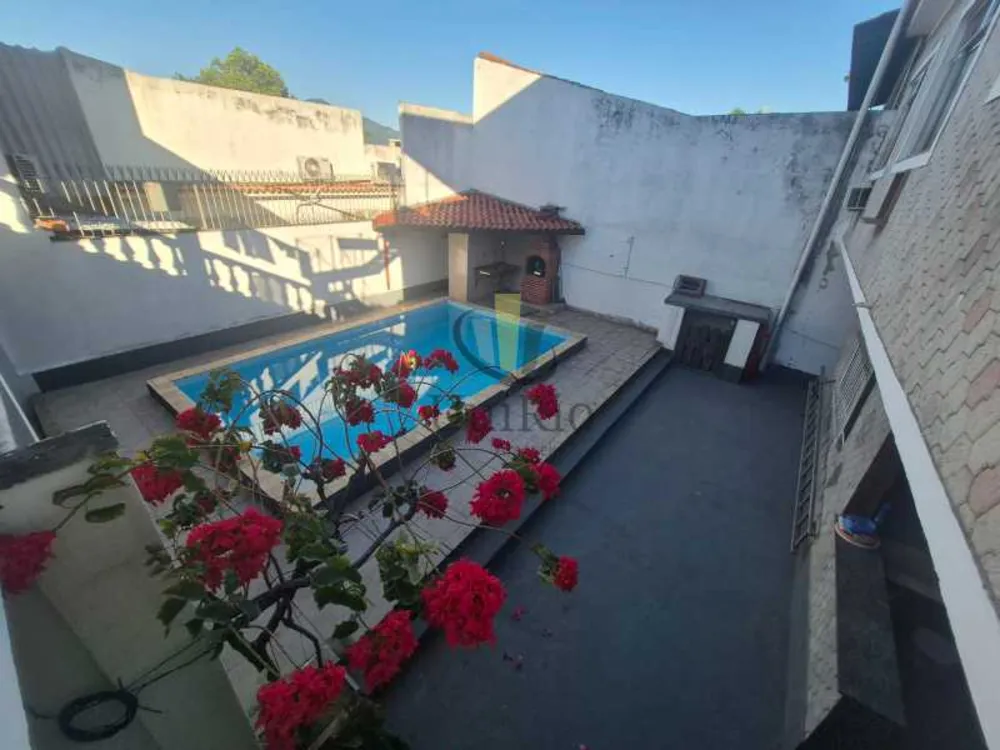 Casa, 5 quartos, 278 m² - Foto 4