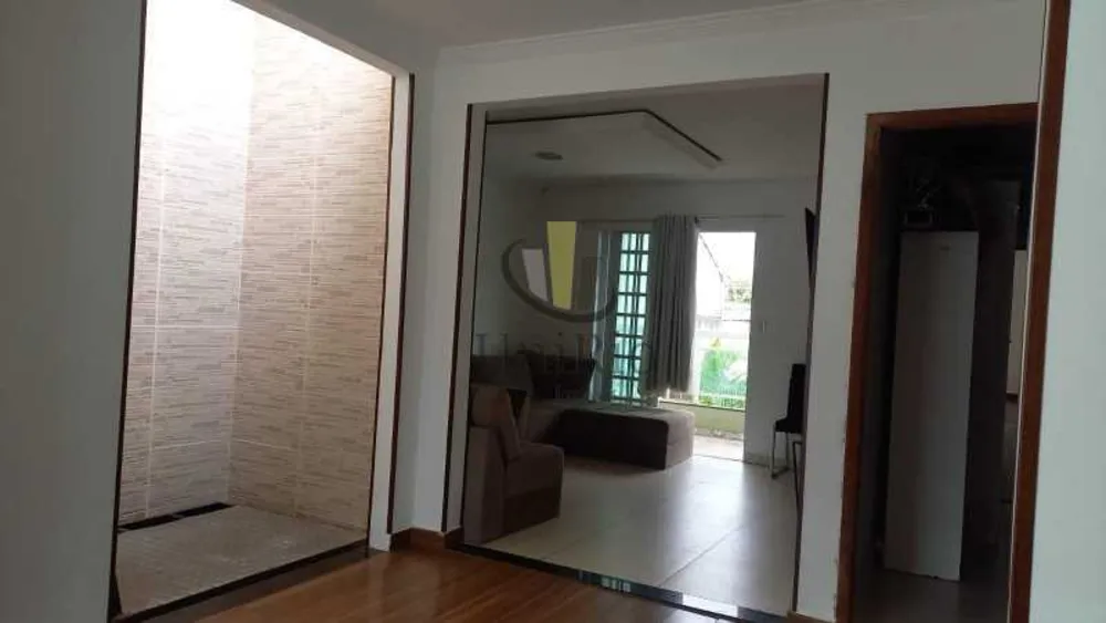 Casa, 3 quartos, 250 m² - Foto 11