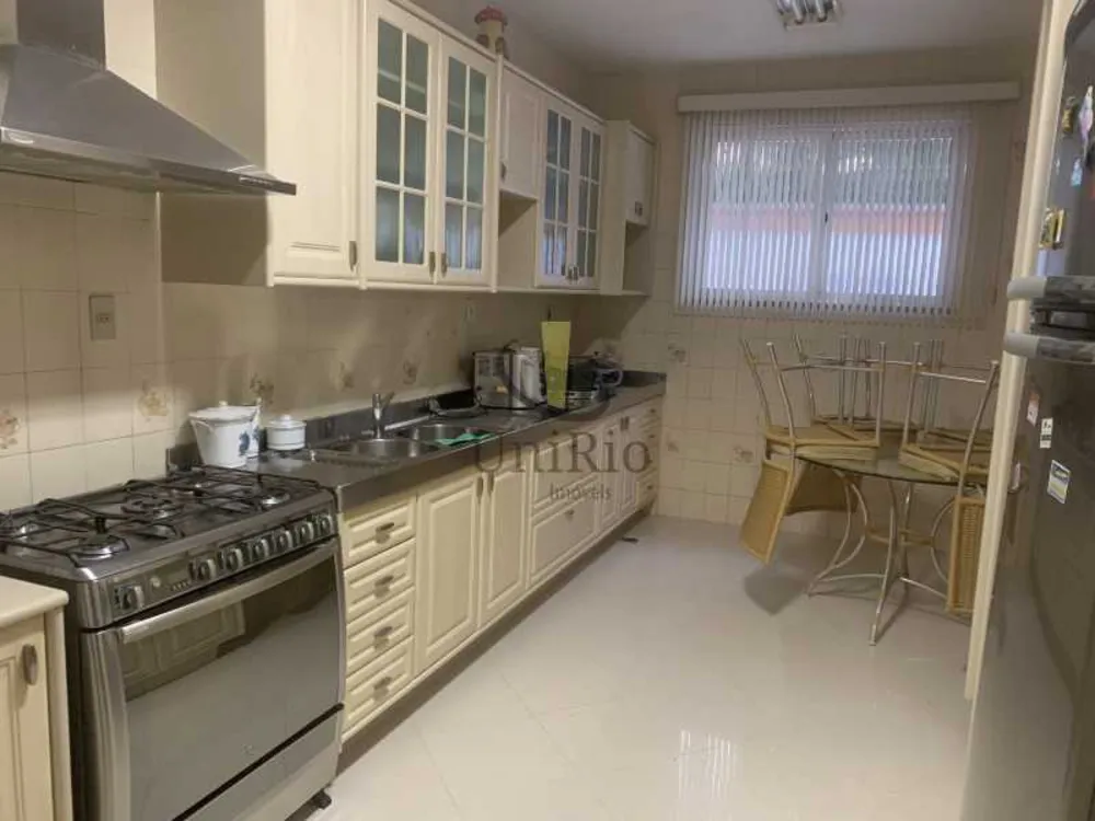 Casa, 3 quartos, 219 m² - Foto 19