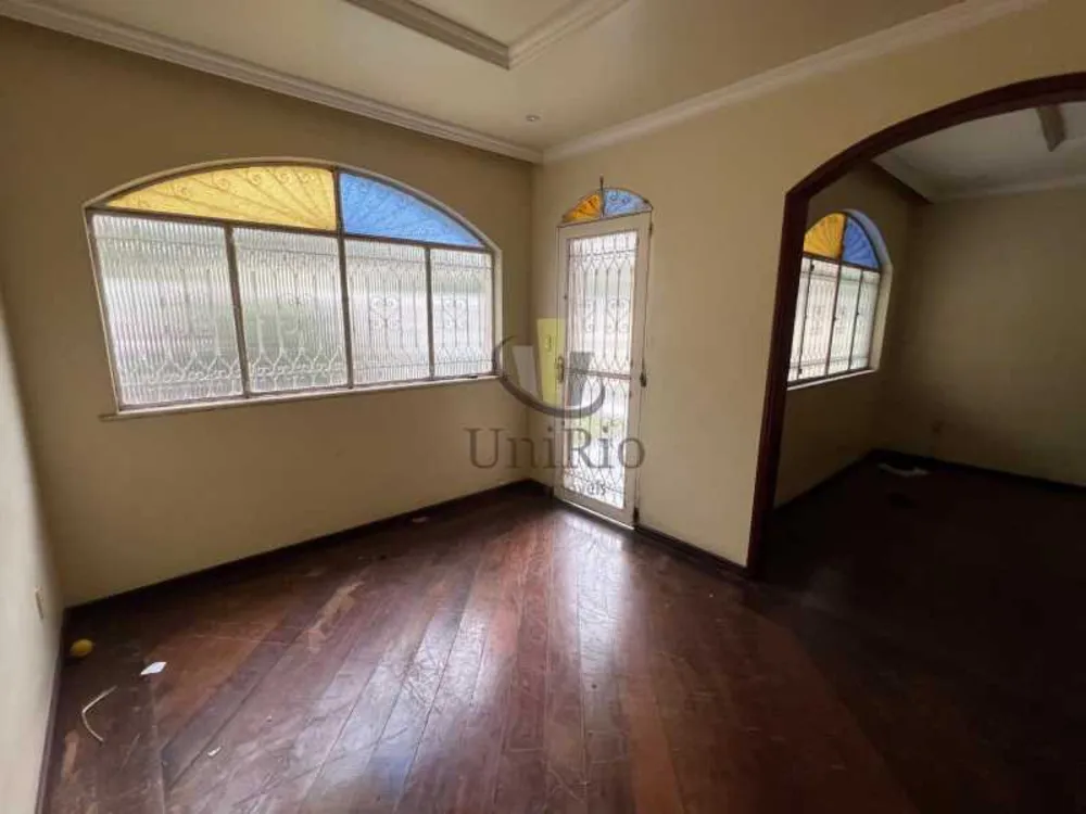 Casa, 7 quartos, 300 m² - Foto 4