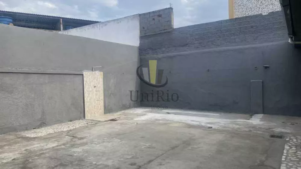 Casa, 4 quartos, 176 m² - Foto 1