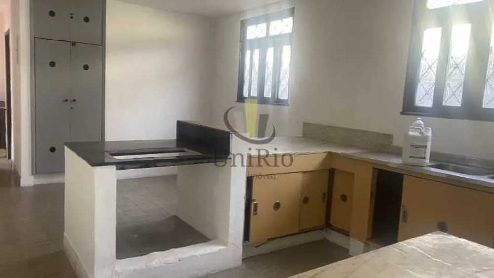 Casa, 4 quartos, 176 m² - Foto 2