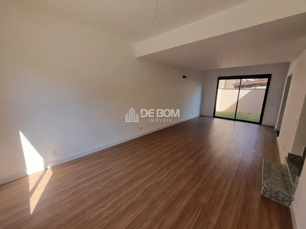 Casa, 3 quartos, 138 m² - Foto 2
