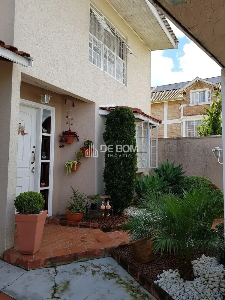 Sobrado, 3 quartos, 210 m² - Foto 1
