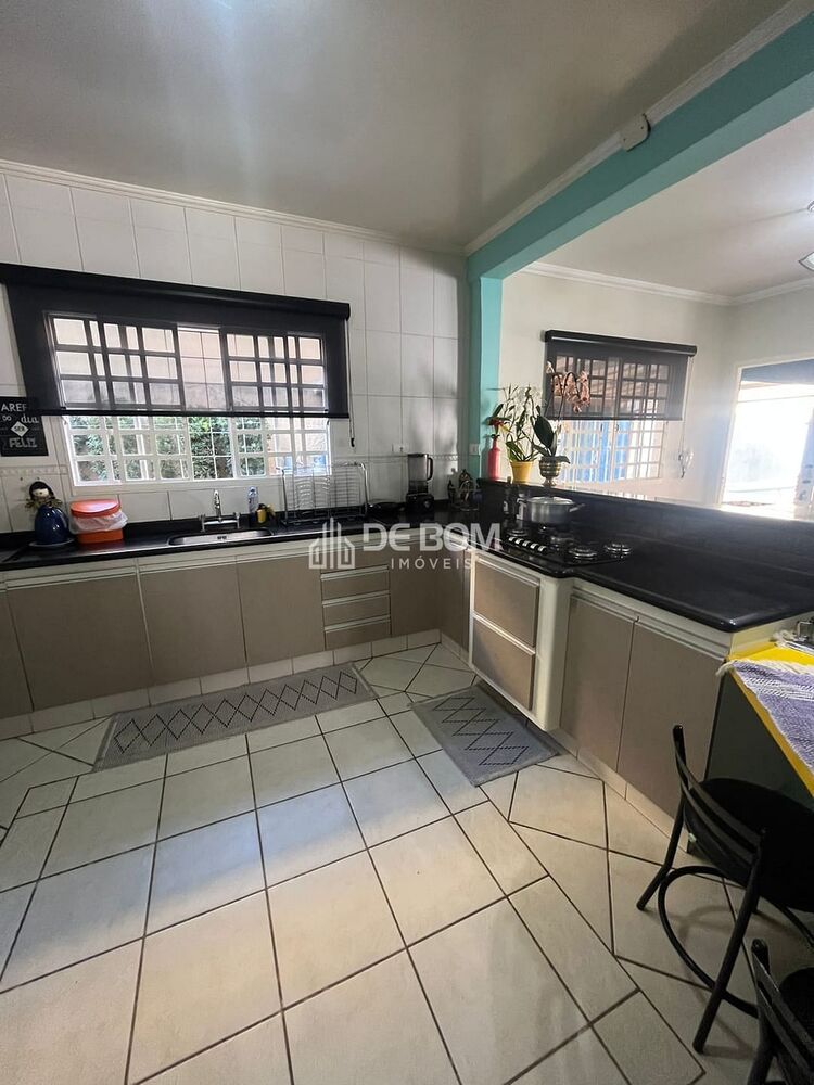 Casa, 3 quartos, 230 m² - Foto 3