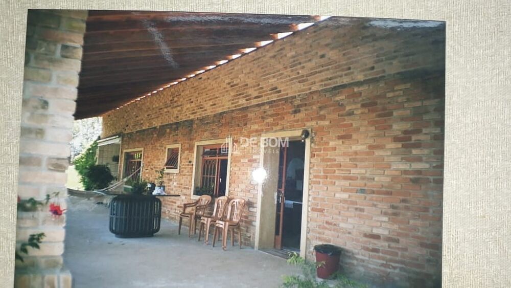 Chácara à venda com 1 quarto, 3000m² - Foto 2