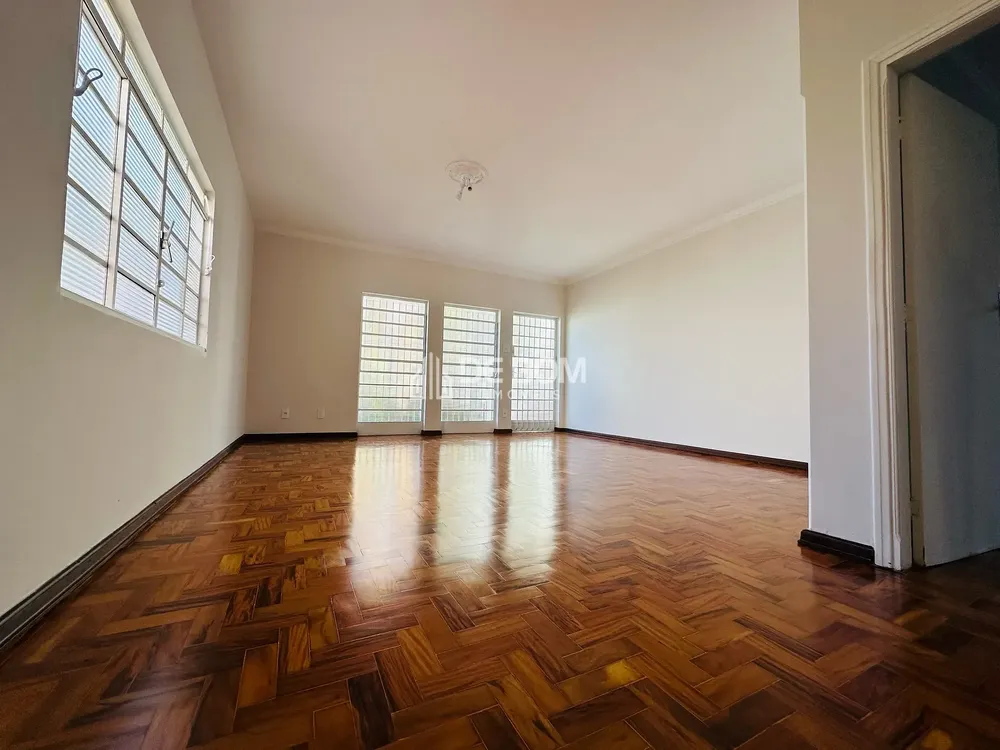 Casa, 3 quartos, 254 m² - Foto 6