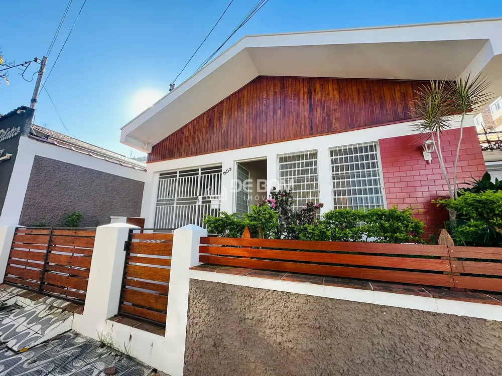 Casa, 3 quartos, 254 m² - Foto 1