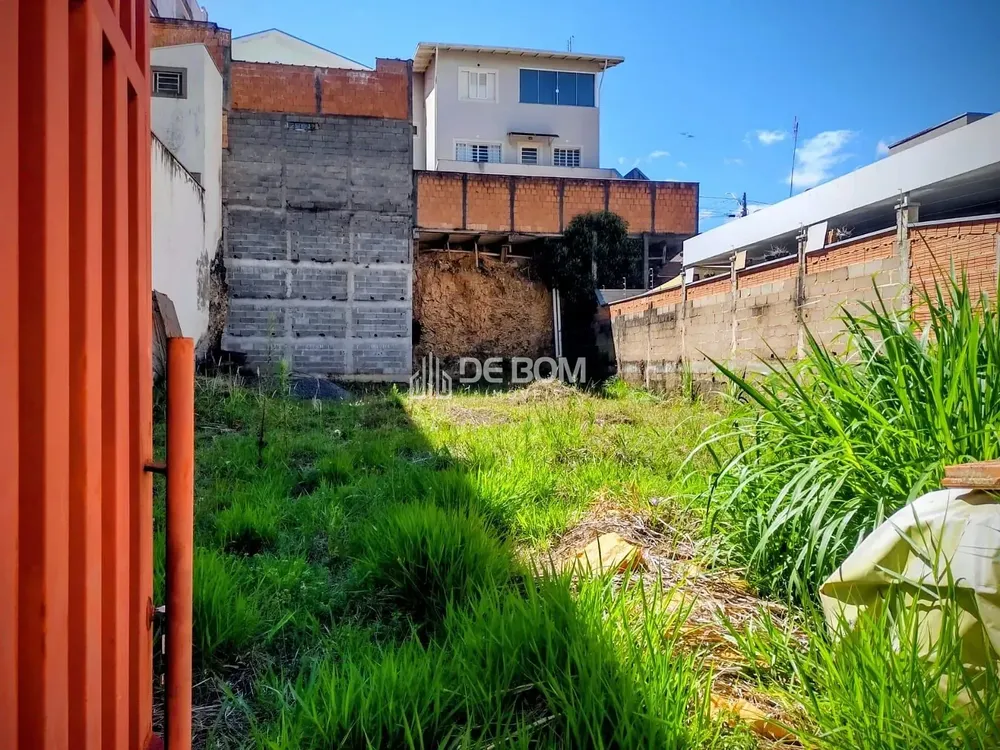 Terreno, 303 m² - Foto 1