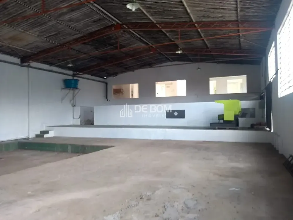 Depósito-Galpão, 1000 m² - Foto 1