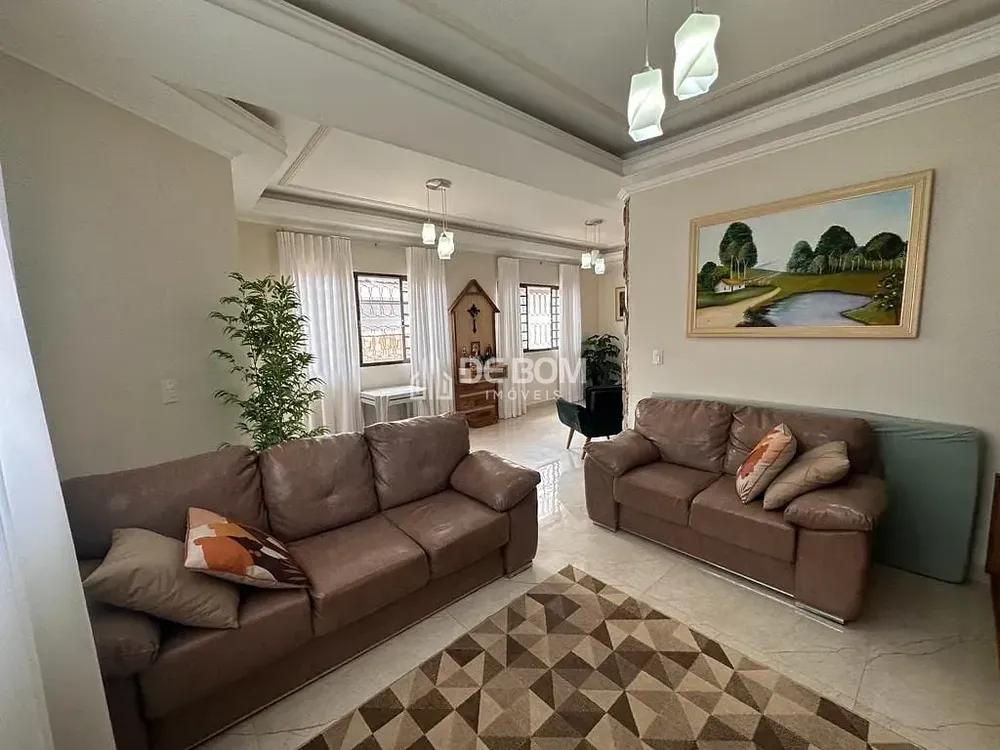 Casa, 3 quartos, 232 m² - Foto 8