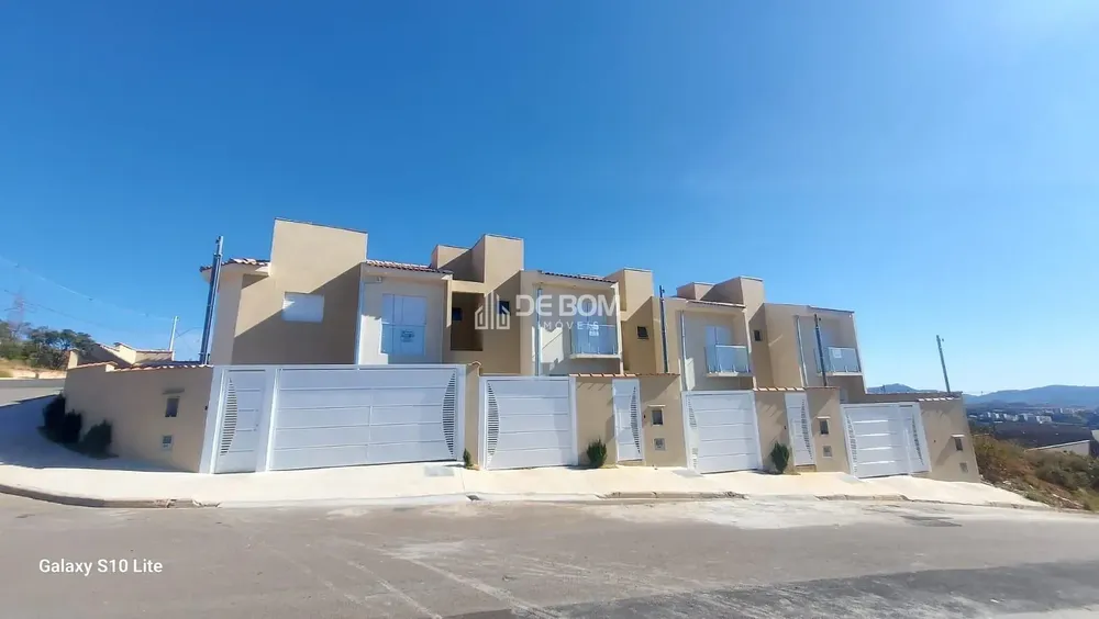 Sobrado, 3 quartos, 100 m² - Foto 1
