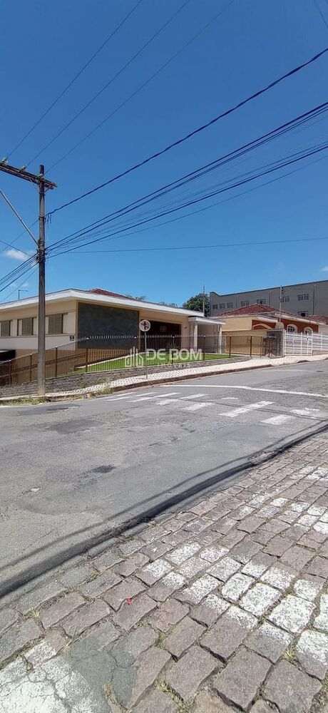 Casa, 3 quartos, 191 m² - Foto 2