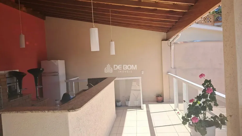 Casa, 3 quartos, 240 m² - Foto 15