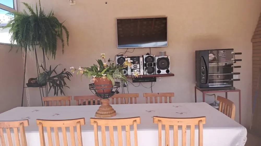 Casa, 3 quartos, 240 m² - Foto 14