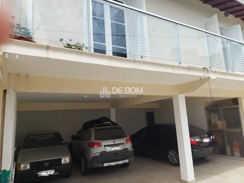 Casa, 3 quartos, 240 m² - Foto 1