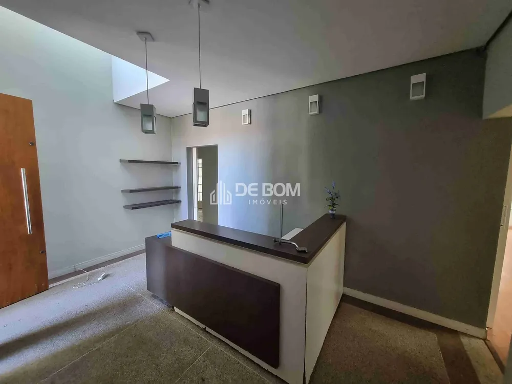 Casa, 1 quarto, 225 m² - Foto 1