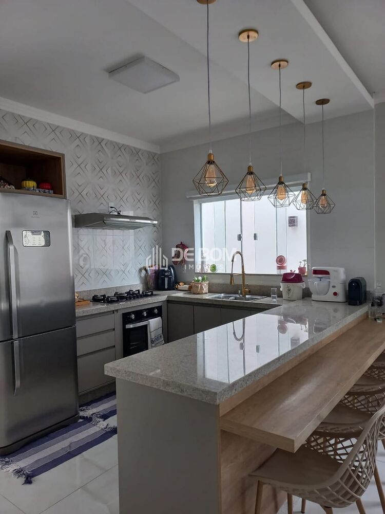 Casa, 2 quartos, 111 m² - Foto 2
