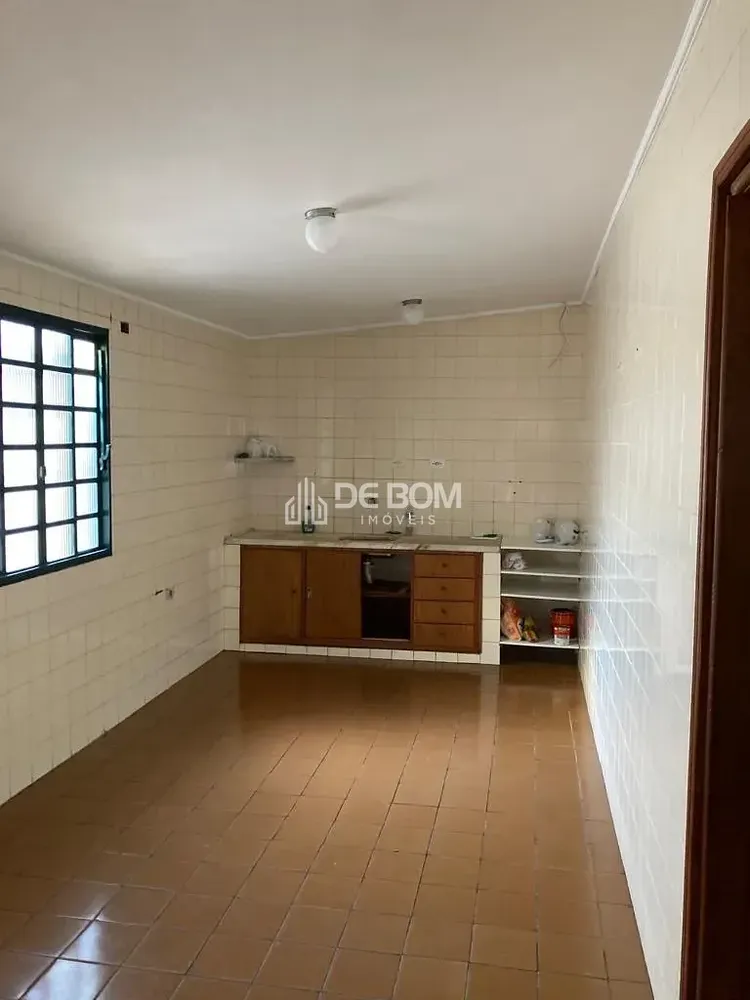 Casa, 3 quartos, 203 m² - Foto 3