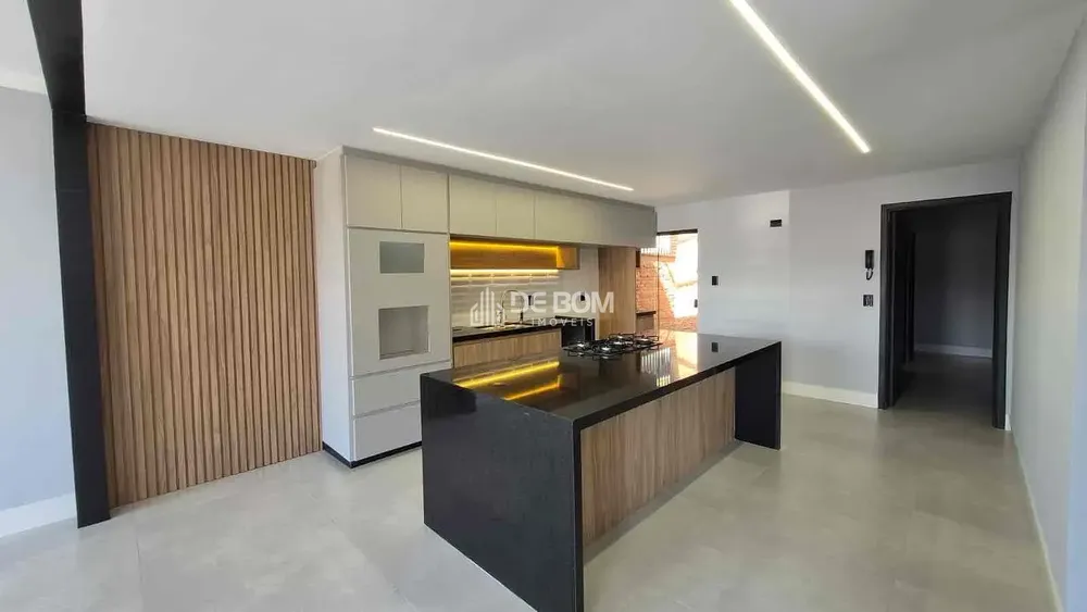 Casa, 4 quartos, 270 m² - Foto 9