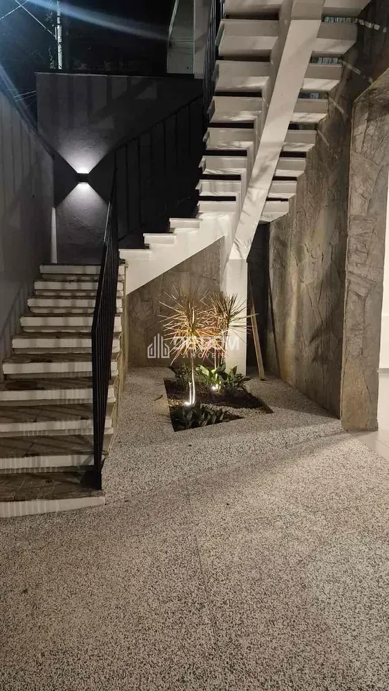 Casa, 4 quartos, 270 m² - Foto 5