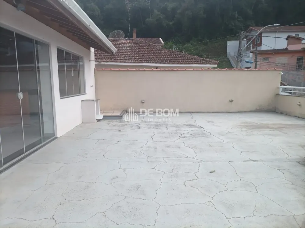 Casa, 3 quartos, 231 m² - Foto 3