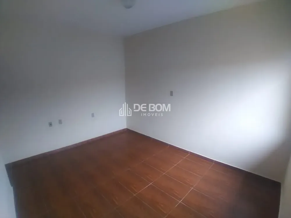 Casa, 2 quartos, 375 m² - Foto 27