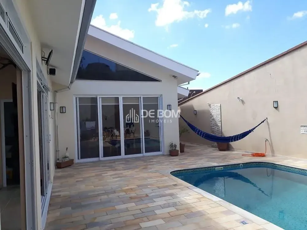 Casa, 3 quartos, 320 m² - Foto 1