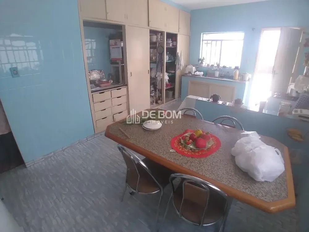 Casa, 3 quartos, 229 m² - Foto 8