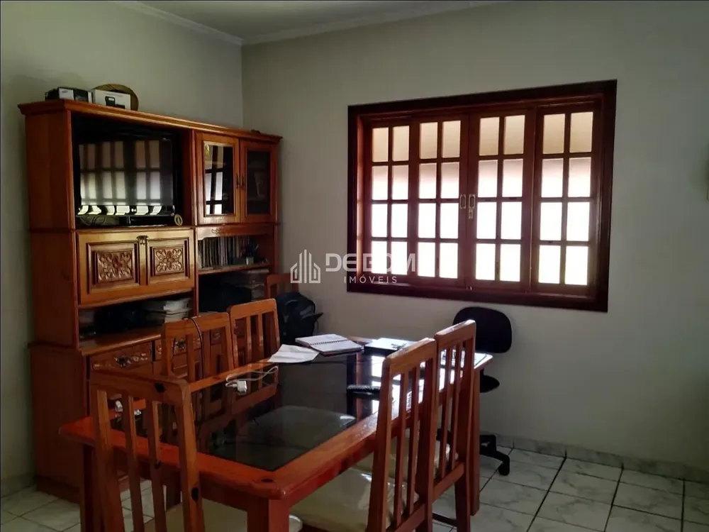 Casa, 3 quartos, 246 m² - Foto 16